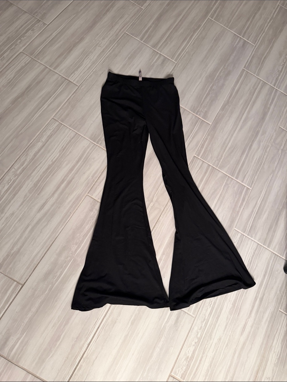 Women's Black Flared Leggings — Stretchy High-Waist Style